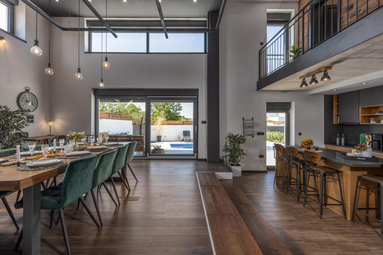 Villa Stric Toni 파코스탄 외부 사진